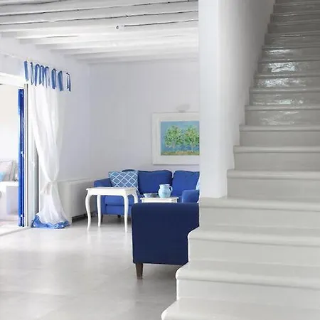 Chloe Mykonos Town